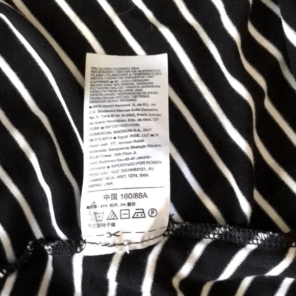 NWOT Old Navy Halter Slub Knit Swing Black and White Striped Dress Size Small - Picture 14 of 14